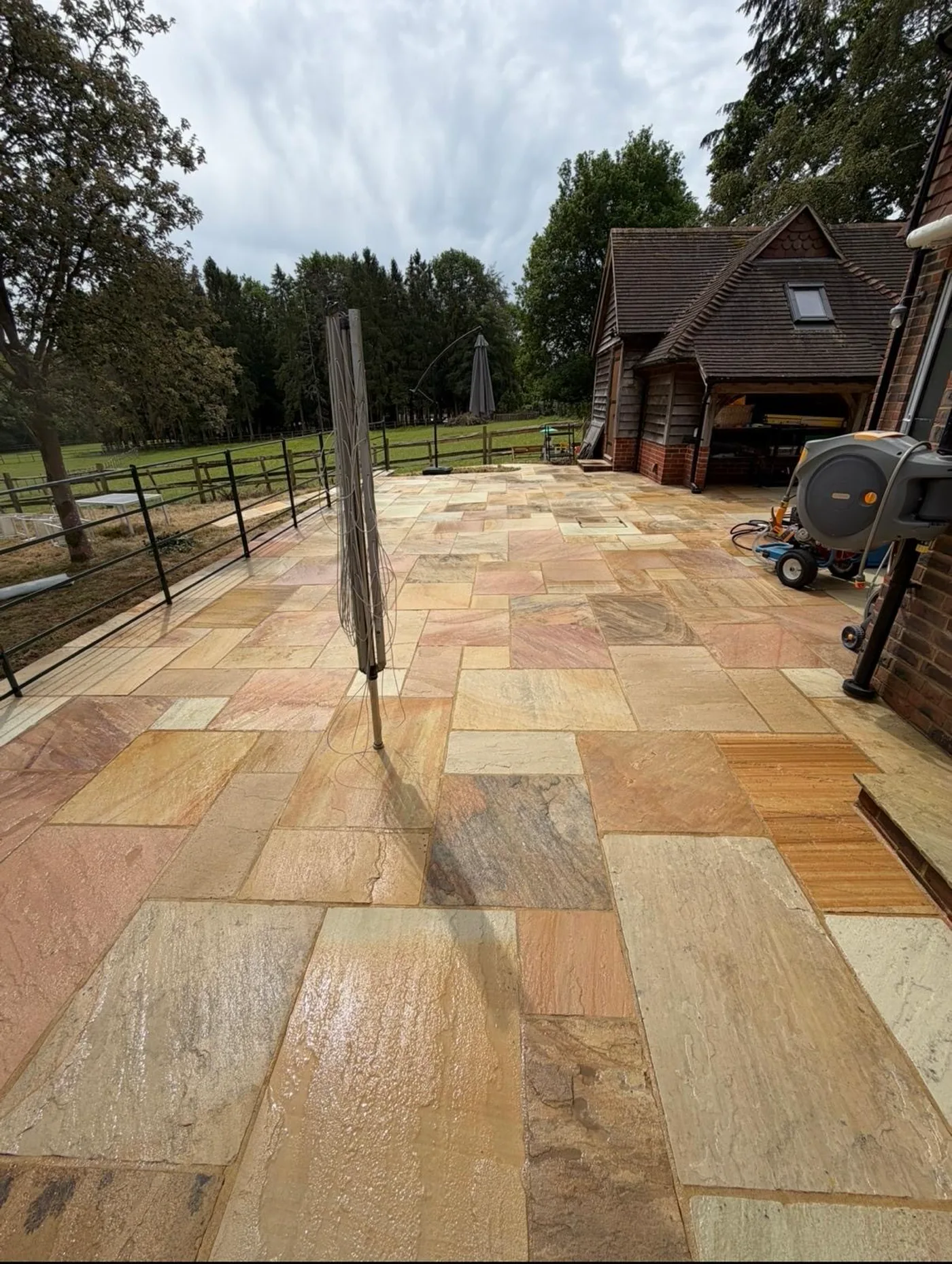 Ant's Jets Indian sandstone patio after cleaning
